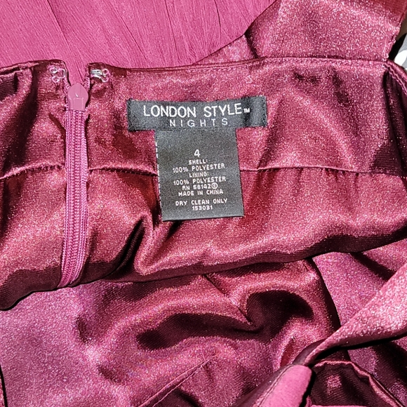 London Style Dress - Picture 5 of 5